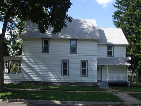 345 Orchard St, Elgin, IL 60123 photo 2