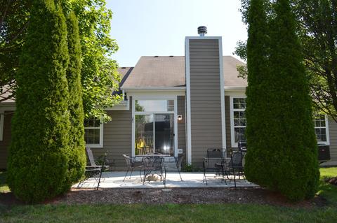 235 Springside Dr, Elgin, IL 60124 photo 30