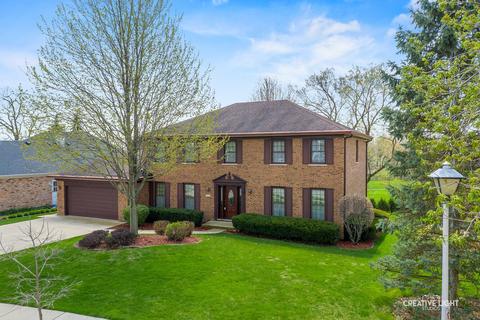 2222 Barger Ct, Wheaton, IL 60189 photo 2