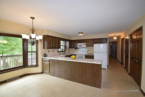 2222 Barger Ct, Wheaton, IL 60189 photo 6