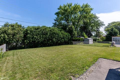 130 E Bradley St, Des Plaines, IL 60016 photo 17