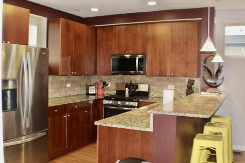 741 E 36th St, Chicago, IL 60653 photo 8