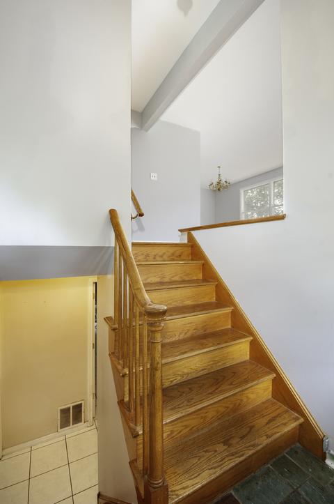 426 N 6th Ave, Addison, IL 60101 photo 5