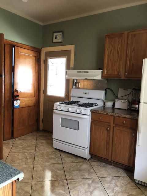 1027 Front St, Aurora, IL 60505 photo 24