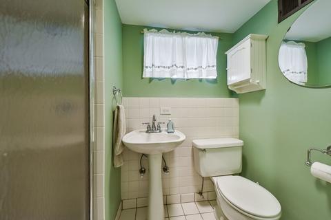 801 Golf Ln, Wheaton, IL 60189 photo 25