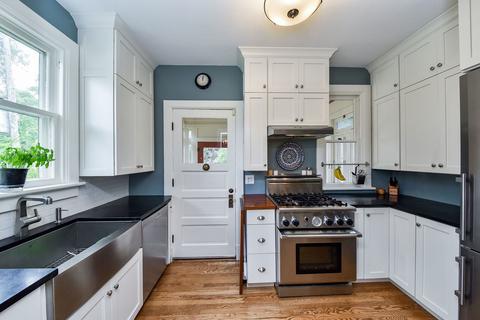 801 Golf Ln, Wheaton, IL 60189 photo 10