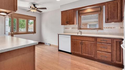 4317 Maple Ave, Stickney, IL 60402 photo 8