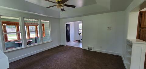 224 E 11th St, Lockport, IL 60441 photo 8