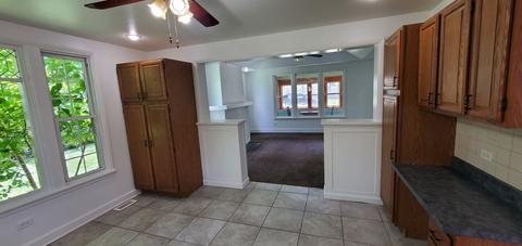 224 E 11th St, Lockport, IL 60441 photo 5