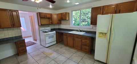 224 E 11th St, Lockport, IL 60441 photo 4