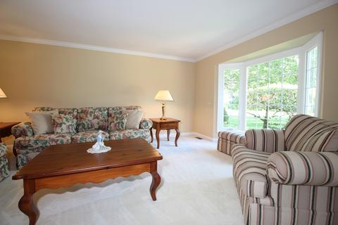 17716 E Colonial Ct, Plainfield, IL 60586 photo 4