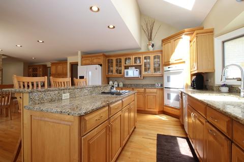 17716 E Colonial Ct, Plainfield, IL 60586 photo 18