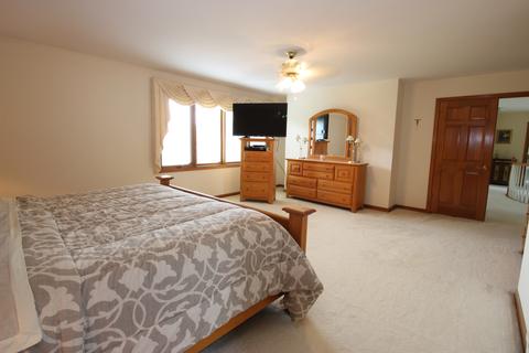 17716 E Colonial Ct, Plainfield, IL 60586 photo 24