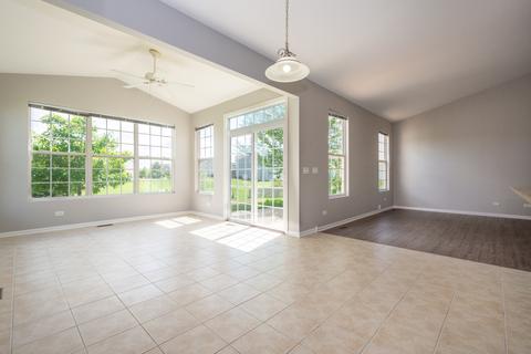 3307 Christopher Ln, Mchenry, IL 60051 photo 12