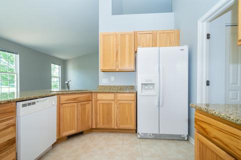 3307 Christopher Ln, Mchenry, IL 60051 photo 9