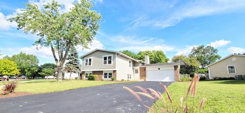 1615 Chesapeake Dr, Hoffman Estates, IL 60195 photo 1