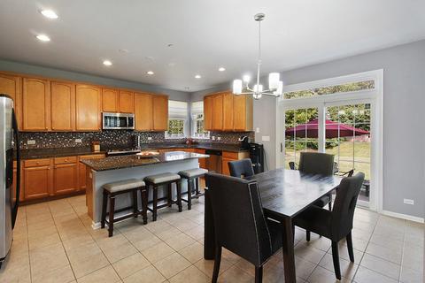 1345 Mallard Ln, Hoffman Estates, IL 60192 photo 5