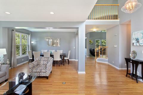 1345 Mallard Ln, Hoffman Estates, IL 60192 photo 6