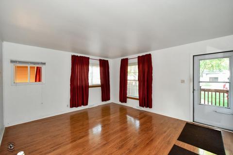 24 Hampton Rd, Montgomery, IL 60538 photo 5