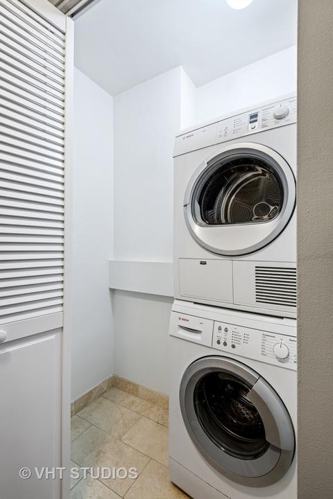 222 E Pearson St #206, Chicago, IL 60611 photo 7