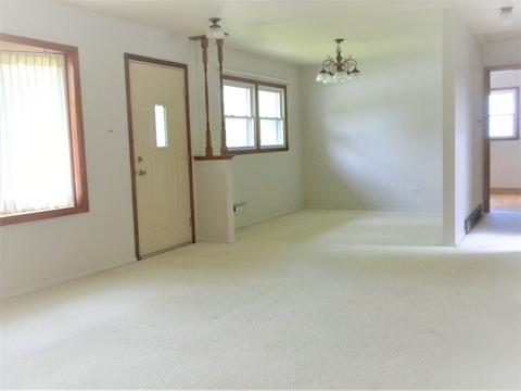 76 Arrowhead Dr, Thornton, IL 60476 photo 4
