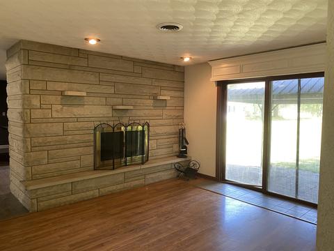 1105 Tracy Dr, Morris, IL 60450 photo 3