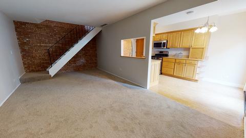 165 Stephanie Ct #C, Bartlett, IL 60103 photo 4