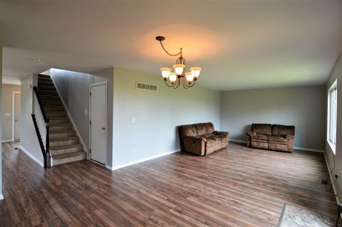 313 Aster Dr, Minooka, IL 60447 photo 9