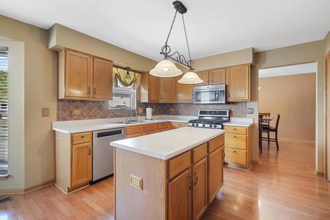 5315 Maple Glen Dr, Plainfield, IL 60586 photo 10