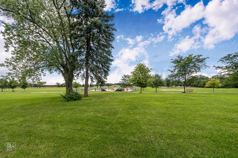 332 E 19th St, Lockport, IL 60441 photo 15