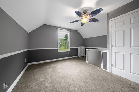 332 E 19th St, Lockport, IL 60441 photo 10