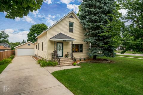 332 E 19th St, Lockport, IL 60441 photo 1