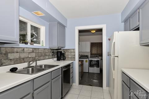3208 Terrace Dr, Mchenry, IL 60050 photo 7