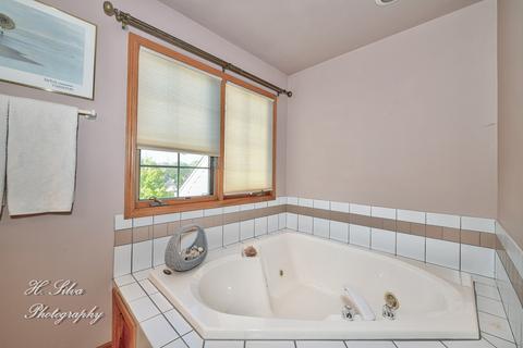 2052 Tunbridge Trl, Algonquin, IL 60102 photo 26