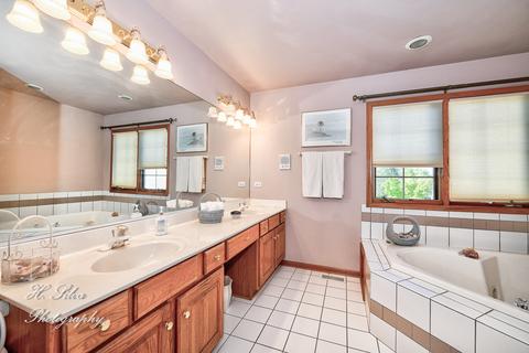 2052 Tunbridge Trl, Algonquin, IL 60102 photo 25