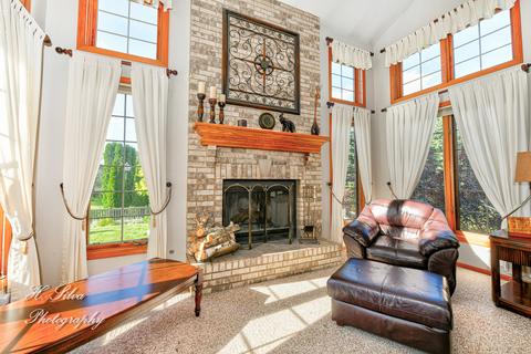 2052 Tunbridge Trl, Algonquin, IL 60102 photo 10