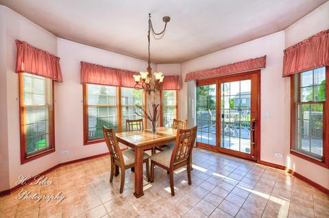 2052 Tunbridge Trl, Algonquin, IL 60102 photo 16