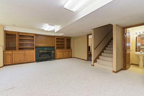 5 Carney Ct, Bloomington, IL 61704 photo 31