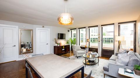 100 E Walton St #19E, Chicago, IL 60611 photo 3