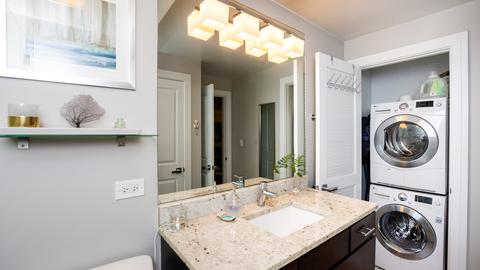 100 E Walton St #19E, Chicago, IL 60611 photo 8