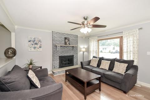 4912 Prairie Ave, Mchenry, IL 60050 photo 9