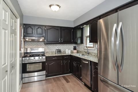 4912 Prairie Ave, Mchenry, IL 60050 photo 4