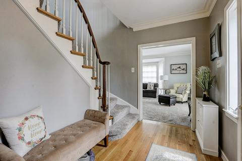 575 Selborne Rd, Riverside, IL 60546 photo 4