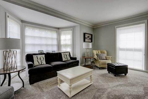 575 Selborne Rd, Riverside, IL 60546 photo 7