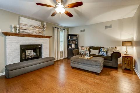 2016 Kensington Estates Ct, Plainfield, IL 60586 photo 3