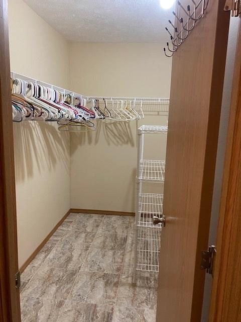 10816 N Leaf River Rd, Leaf River, IL 61047 photo 21