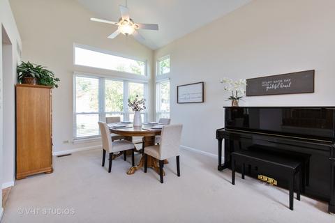 962 Tallgrass Dr, Bartlett, IL 60103 photo 5