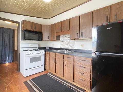 302 E Metzen St, Harvard, IL 60033 photo 5
