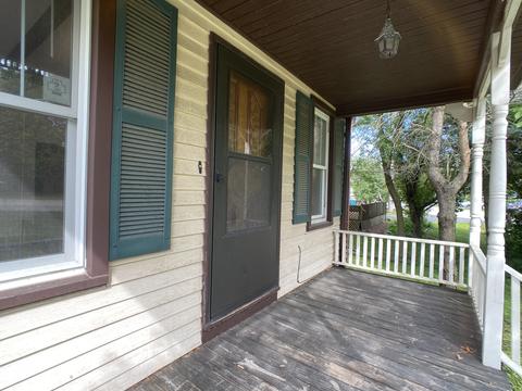 302 E Metzen St, Harvard, IL 60033 photo 4