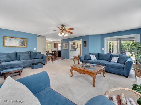 521 Ranch Rd, Wheaton, IL 60187 photo 5